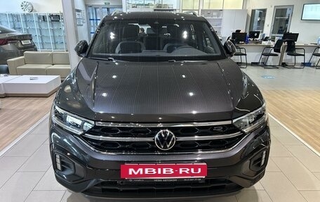 Volkswagen T-Roc I, 2025 год, 3 895 000 рублей, 2 фотография