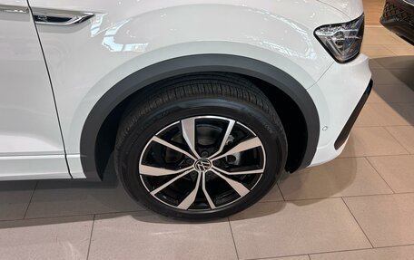 Volkswagen T-Roc I, 2025 год, 3 895 000 рублей, 3 фотография