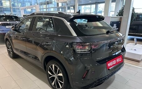 Volkswagen T-Roc I, 2025 год, 3 895 000 рублей, 5 фотография
