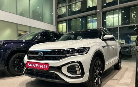 Volkswagen T-Roc I, 2025 год, 3 895 000 рублей, 14 фотография