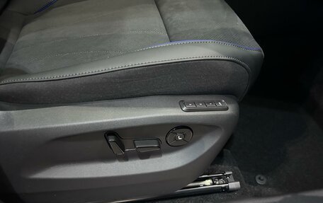 Volkswagen Tiguan, 2025 год, 5 795 000 рублей, 18 фотография