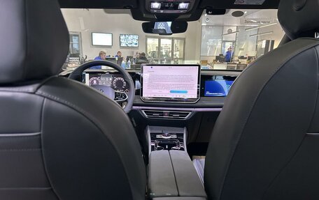 Volkswagen Tiguan, 2025 год, 5 795 000 рублей, 14 фотография