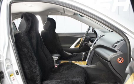 Toyota Camry, 2006 год, 980 000 рублей, 7 фотография