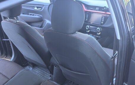 KIA Rio IV, 2021 год, 1 650 000 рублей, 7 фотография