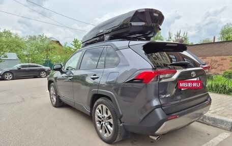Toyota RAV4, 2023 год, 5 350 000 рублей, 3 фотография