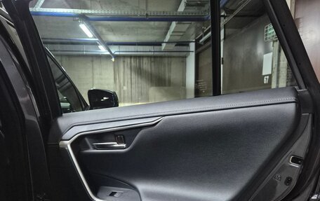 Toyota RAV4, 2023 год, 5 350 000 рублей, 16 фотография