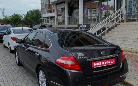 Nissan Teana, 2010 год, 900 000 рублей, 3 фотография
