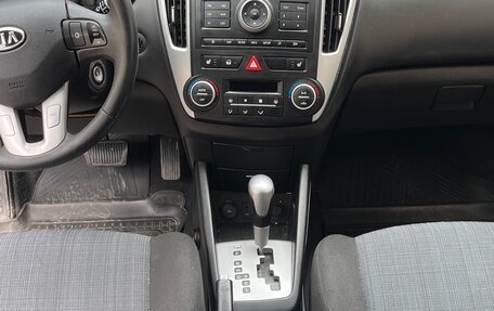 KIA cee'd I рестайлинг, 2011 год, 850 000 рублей, 11 фотография