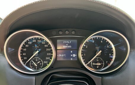 Mercedes-Benz GL-Класс, 2012 год, 1 700 000 рублей, 12 фотография