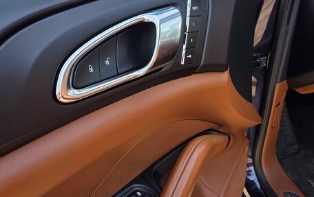 Porsche Cayenne III, 2016 год, 3 450 000 рублей, 15 фотография