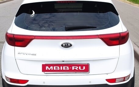 KIA Sportage IV рестайлинг, 2017 год, 1 800 000 рублей, 2 фотография