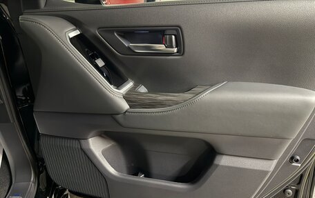 Toyota Land Cruiser, 2026 год, 16 200 000 рублей, 24 фотография