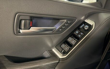 Toyota Land Cruiser, 2026 год, 16 200 000 рублей, 36 фотография