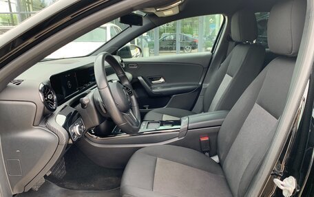 Mercedes-Benz A-Класс, 2019 год, 2 530 000 рублей, 9 фотография