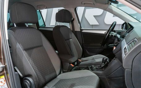 Volkswagen Tiguan II, 2018 год, 2 249 000 рублей, 14 фотография