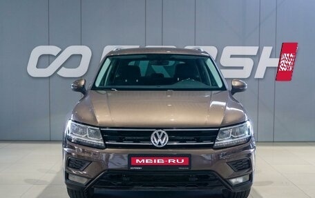 Volkswagen Tiguan II, 2018 год, 2 249 000 рублей, 2 фотография
