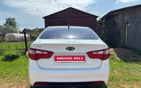 KIA Rio III рестайлинг, 2012 год, 350 000 рублей, 3 фотография