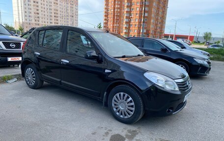 Renault Sandero I, 2014 год, 4 фотография