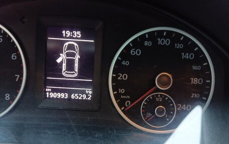 Volkswagen Tiguan I, 2012 год, 900 000 рублей, 3 фотография