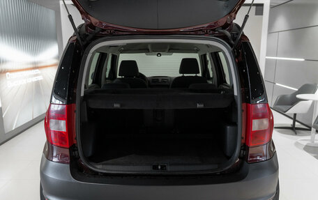 Skoda Yeti I рестайлинг, 2012 год, 945 000 рублей, 19 фотография