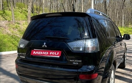 Mitsubishi Outlander III рестайлинг 3, 2007 год, 960 000 рублей, 6 фотография