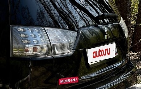 Mitsubishi Outlander III рестайлинг 3, 2007 год, 960 000 рублей, 10 фотография