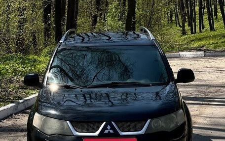 Mitsubishi Outlander III рестайлинг 3, 2007 год, 960 000 рублей, 3 фотография