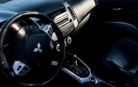 Mitsubishi Outlander III рестайлинг 3, 2007 год, 960 000 рублей, 34 фотография