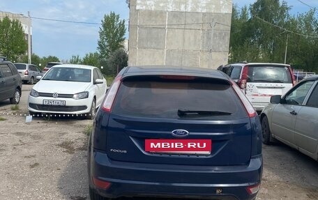 Ford Focus II рестайлинг, 2010 год, 700 000 рублей, 3 фотография