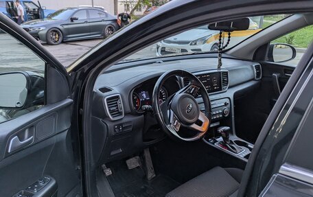 KIA Sportage IV рестайлинг, 2021 год, 2 700 000 рублей, 5 фотография