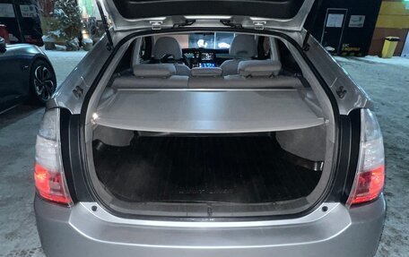 Toyota Prius, 2008 год, 650 000 рублей, 10 фотография