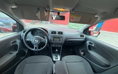 Volkswagen Polo VI (EU Market), 2011 год, 700 000 рублей, 8 фотография