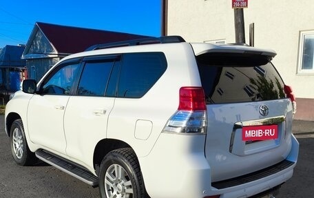 Toyota Land Cruiser Prado 150 рестайлинг 2, 2012 год, 2 850 000 рублей, 9 фотография