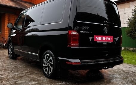 Volkswagen Caravelle T6 рестайлинг, 2018 год, 2 950 000 рублей, 9 фотография