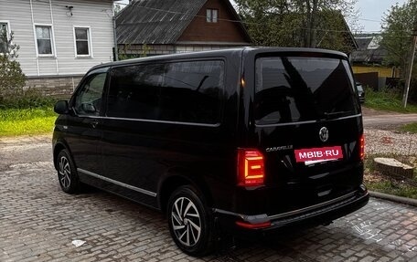 Volkswagen Caravelle T6 рестайлинг, 2018 год, 2 950 000 рублей, 2 фотография