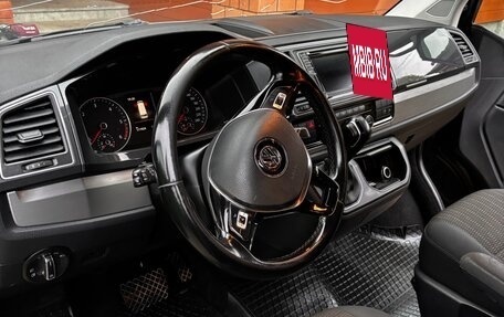 Volkswagen Caravelle T6 рестайлинг, 2018 год, 2 950 000 рублей, 19 фотография