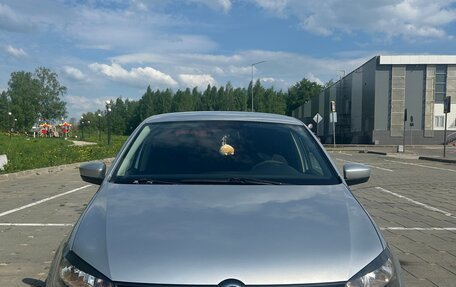 Volkswagen Polo VI (EU Market), 2011 год, 730 000 рублей, 2 фотография