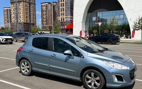 Peugeot 308 II, 2011 год, 595 000 рублей, 18 фотография
