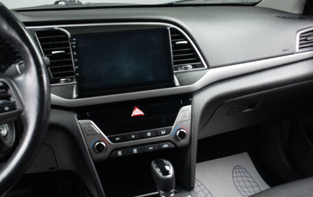 Hyundai Elantra VI рестайлинг, 2018 год, 1 449 000 рублей, 13 фотография