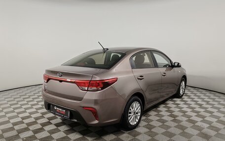KIA Rio IV, 2018 год, 1 375 000 рублей, 5 фотография