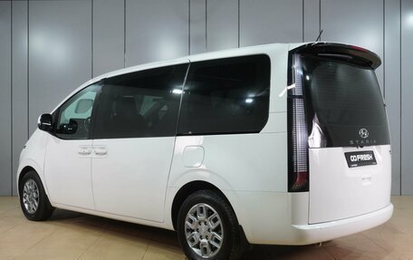 Hyundai Staria, 2022 год, 4 449 000 рублей, 2 фотография