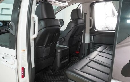 Hyundai Staria, 2022 год, 4 449 000 рублей, 13 фотография