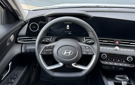 Hyundai Elantra, 2024 год, 2 395 000 рублей, 7 фотография