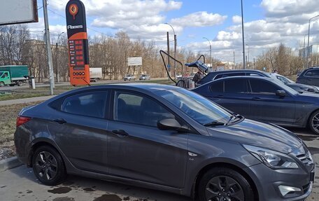 Hyundai Solaris II рестайлинг, 2014 год, 950 000 рублей, 1 фотография