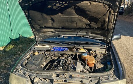Audi A6, 1998 год, 290 000 рублей, 3 фотография