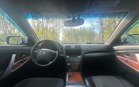 Toyota Camry, 2008 год, 870 000 рублей, 3 фотография
