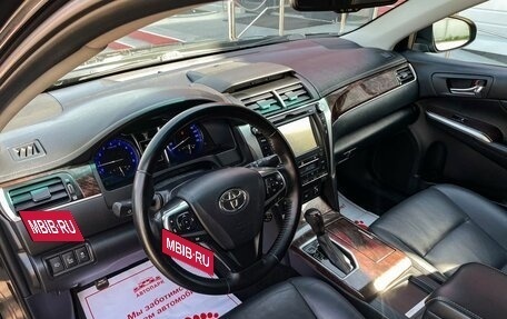 Toyota Camry, 2017 год, 2 149 000 рублей, 8 фотография