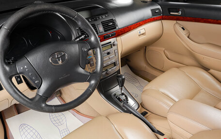 Toyota Avensis III рестайлинг, 2006 год, 1 049 000 рублей, 8 фотография