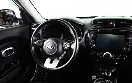 KIA Soul II рестайлинг, 2018 год, 1 969 000 рублей, 13 фотография