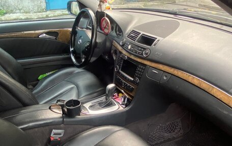 Mercedes-Benz E-Класс, 2005 год, 400 000 рублей, 9 фотография